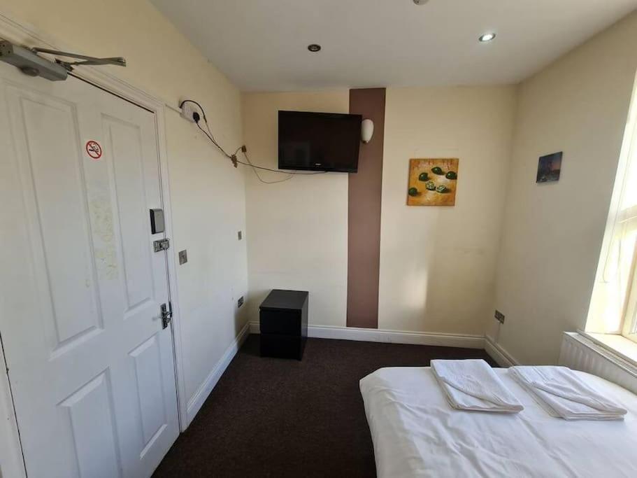 Lovely Bedroom R8 * Londres